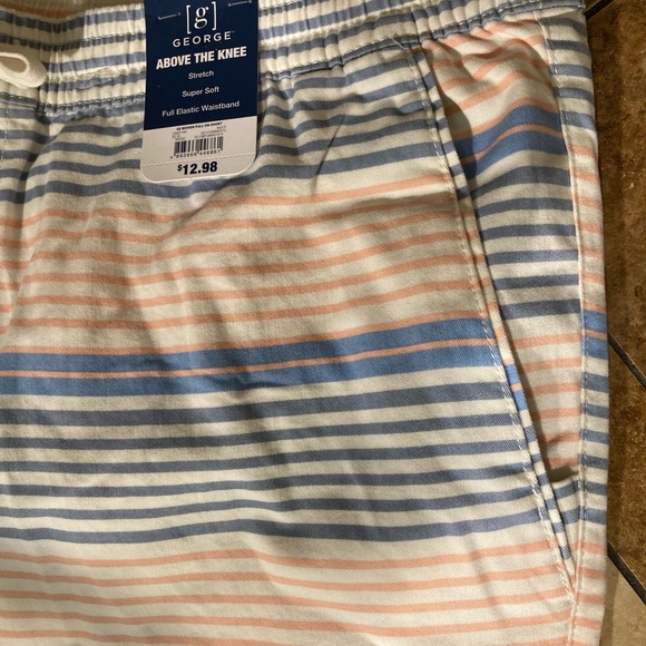 George drawstring shorts - Picture 4 of 10